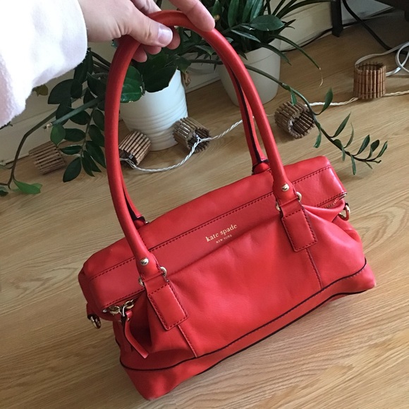 kate spade Handbags - Kate Spade New York red leather shoulder bag